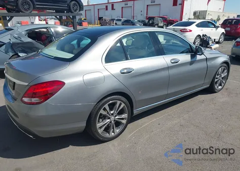 2016 Mercedes-Benz C 300 from USA, damaged, VIN 55SWF4JB3GU152946